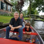 giethoorn victor and friend